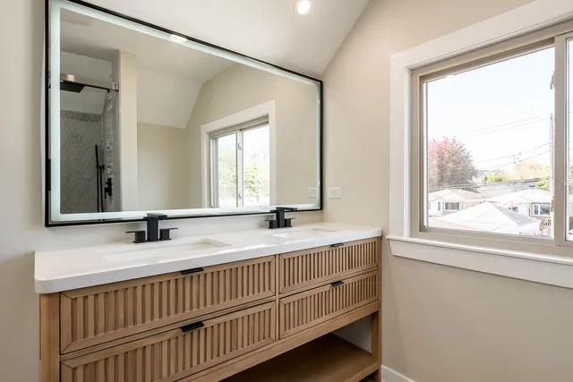 $675,000 | 5144 North Kolmar Avenue, Chicago, IL 60630