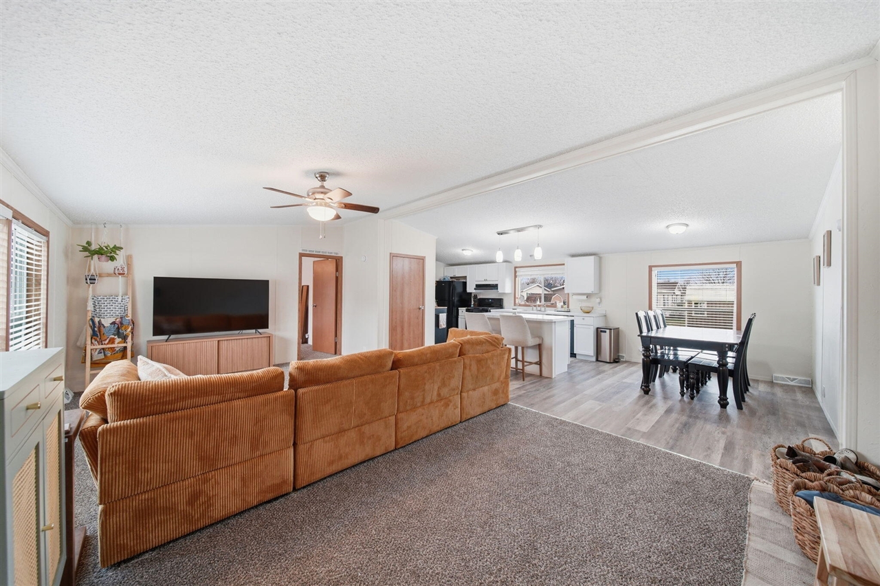 260 Storr Addison, MI 49220 - Photo 5 of 29