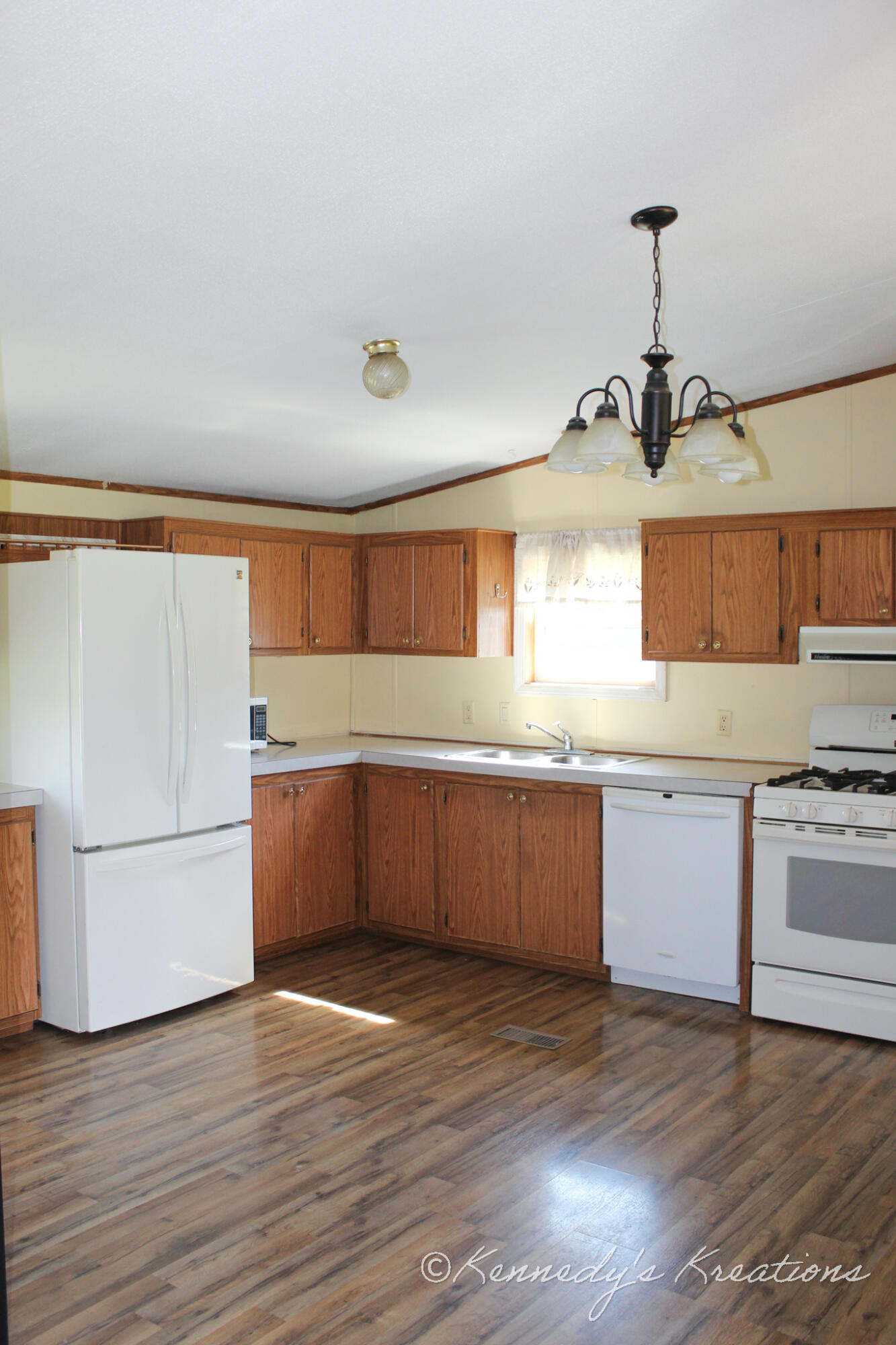 8708 Addison Road North Adams, MI 49262 - Photo 12 of 23 IMG_8070