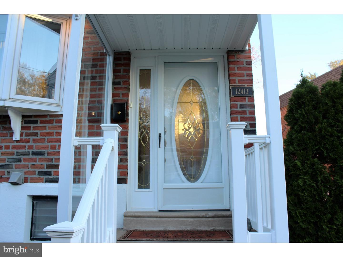 12413 Wyndom Road Philadelphia, PA 19154 - Photo 2 of 22