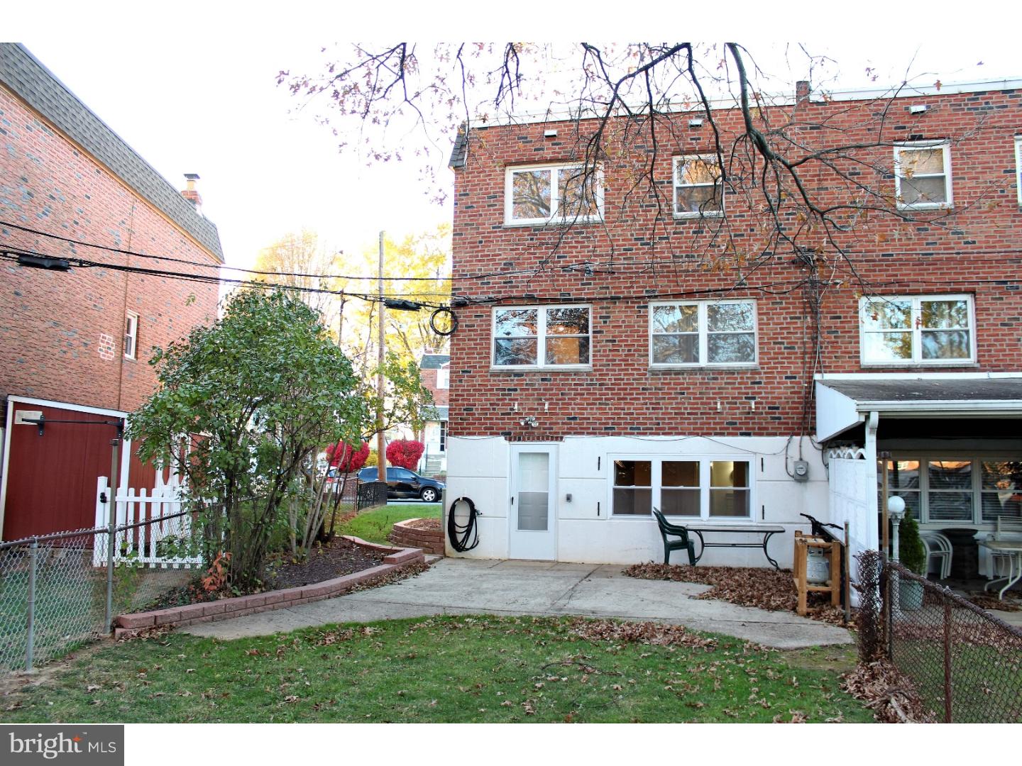 12413 Wyndom Road Philadelphia, PA 19154 - Photo 3 of 22 Exterior Back