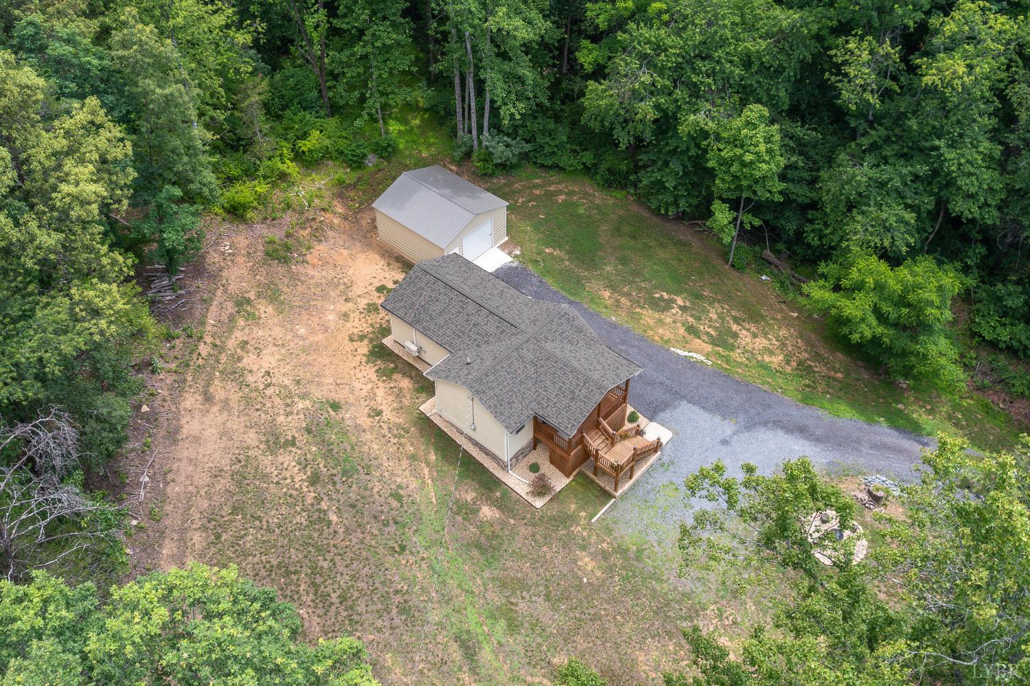 11767 James River Road Shipman, VA 22971 - Photo 5 of 42