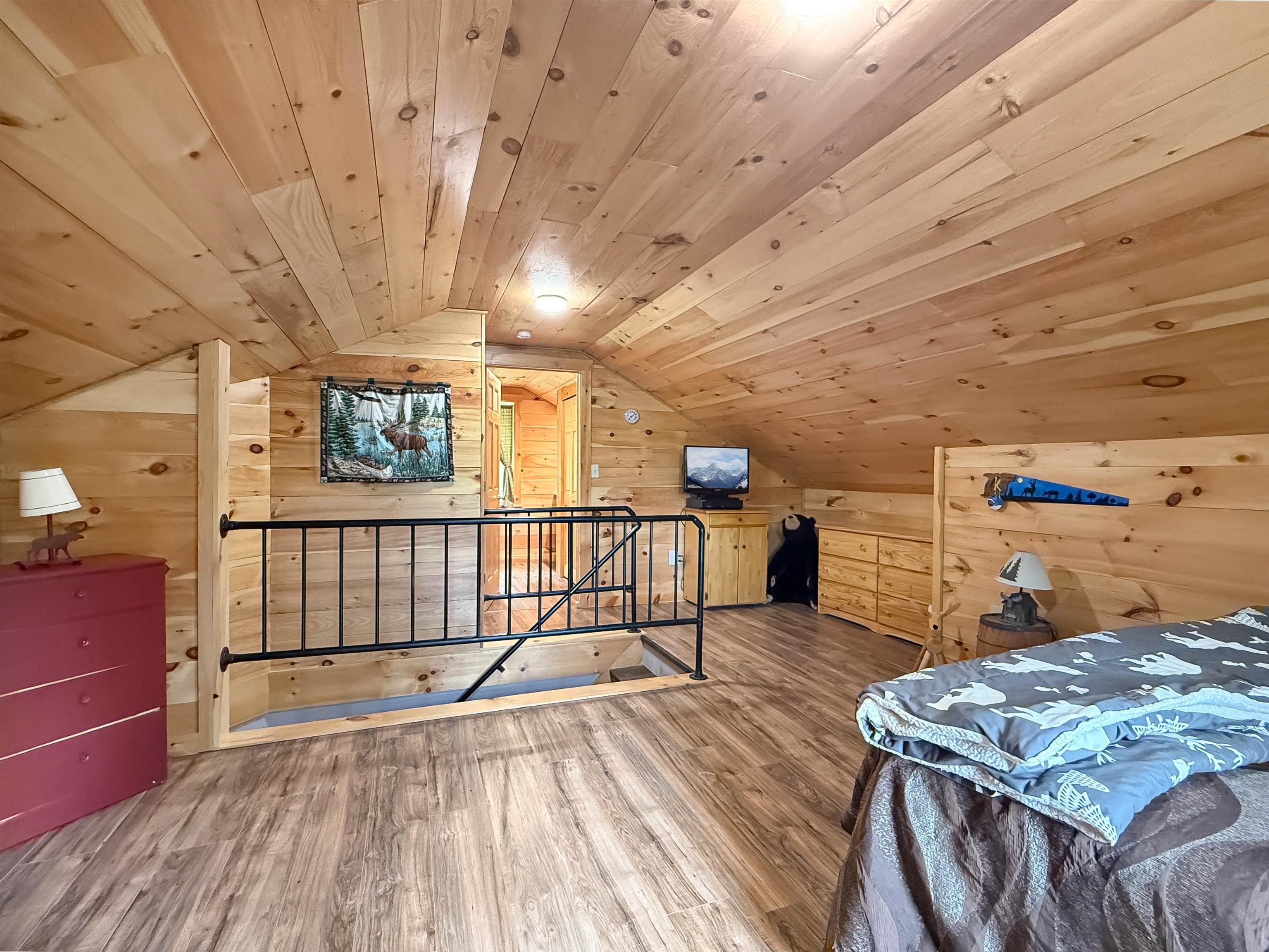 44 Spur Road Stratford, NH 03590 - Photo 23 of 60