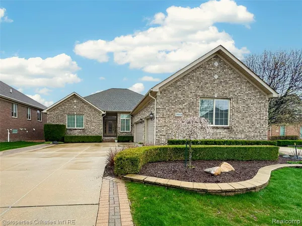 $600,000 | 58818 Gallery Court, Washington, MI 48094