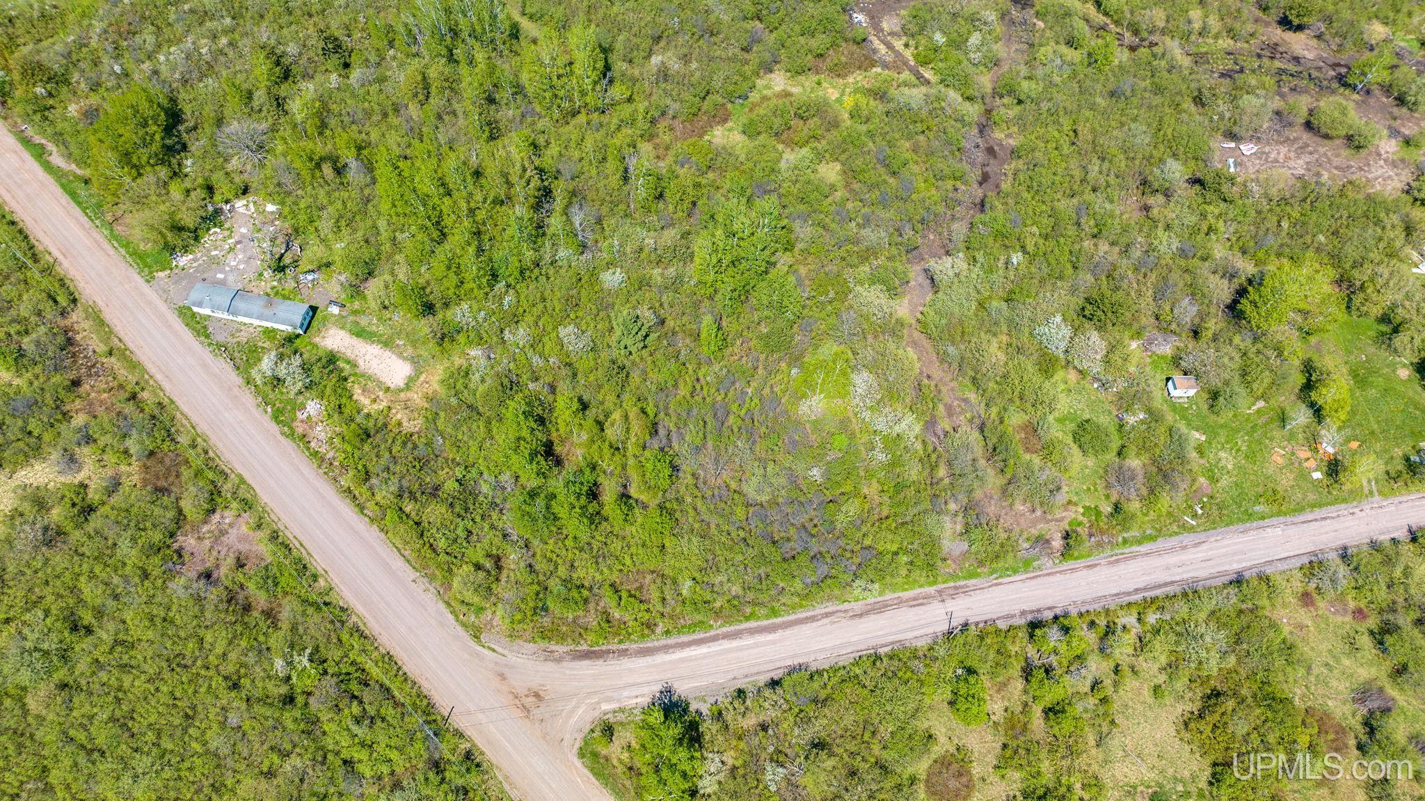 1 B Franklin Tram Road Hancock, MI 49930 - Photo 1 of 14