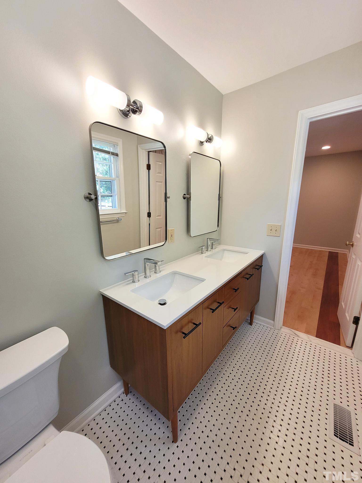 308 Lyme Court Raleigh, NC 27609 - Photo 33 of 50 Photo #33