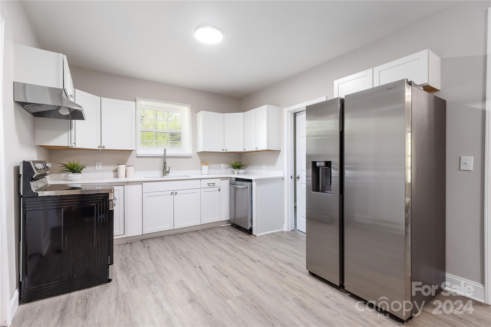 1606 Laboratory Road Lincolnton, NC 28092 - Photo 8 of 22 Gallery Image 8