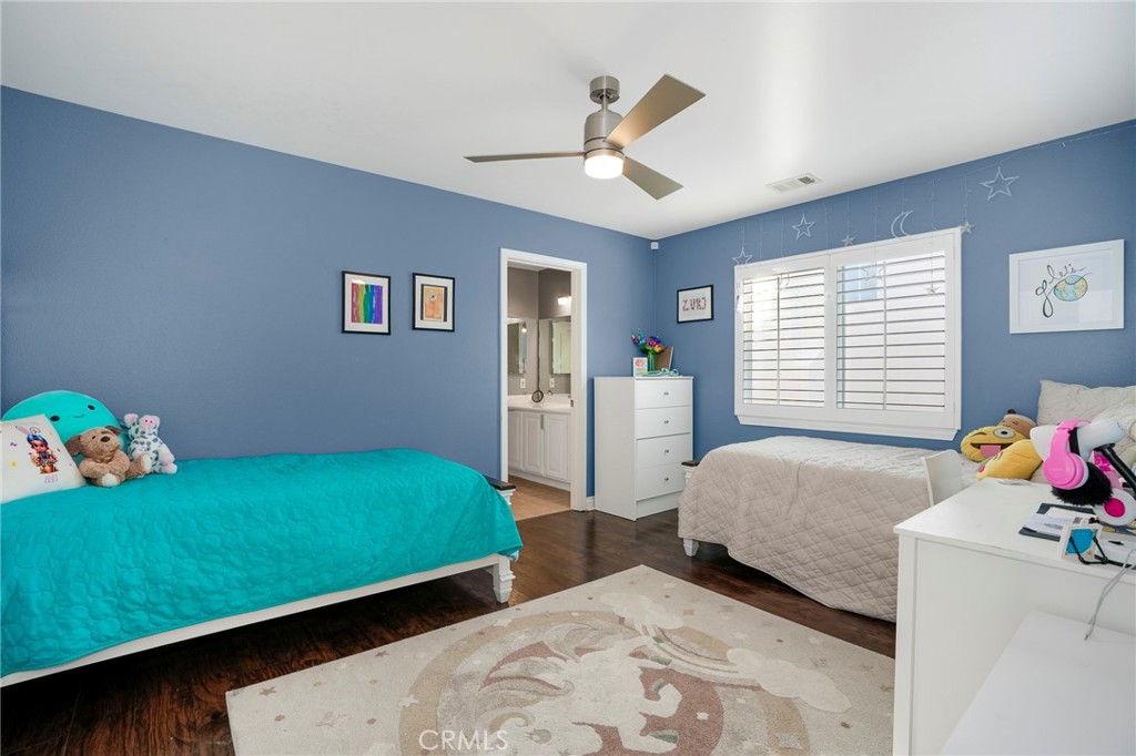 26525 Thackery Lane Stevenson Ranch, CA 91381 - Photo 33 of 51