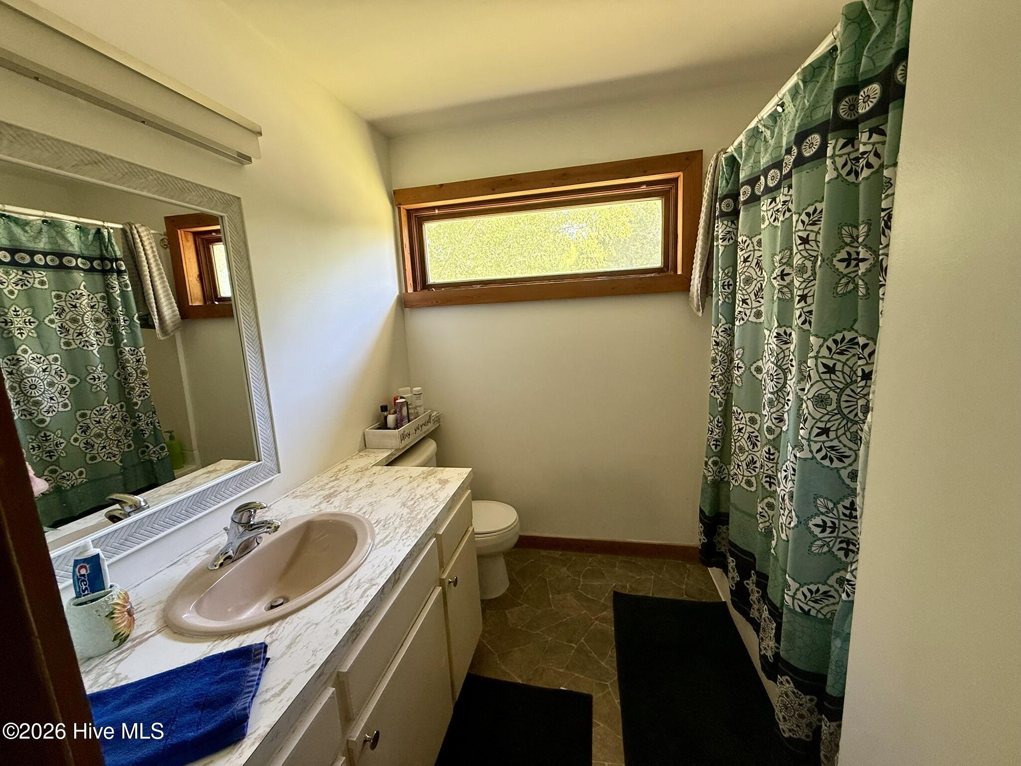 115 Gumberry Road Ayden, NC 28513 - Photo 15 of 22 Upstairs full bath