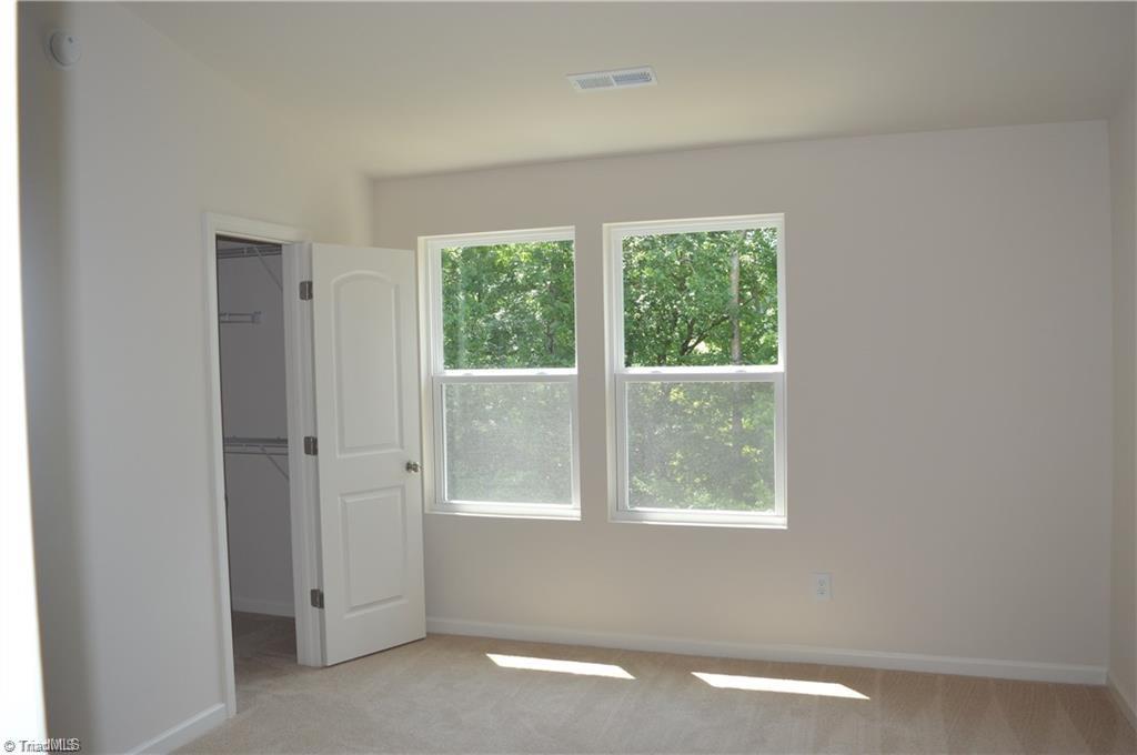 425 Sandybrooke Drive High Point, NC 27265 - Photo 17 of 22