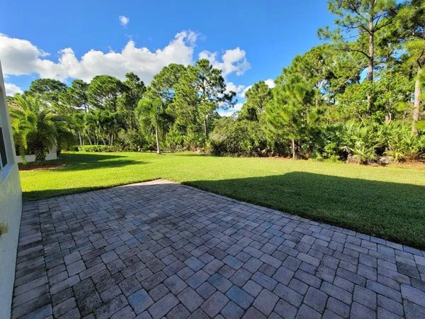 $2,750 | 5671 Sunberry Circle, Fort Pierce, FL 34951