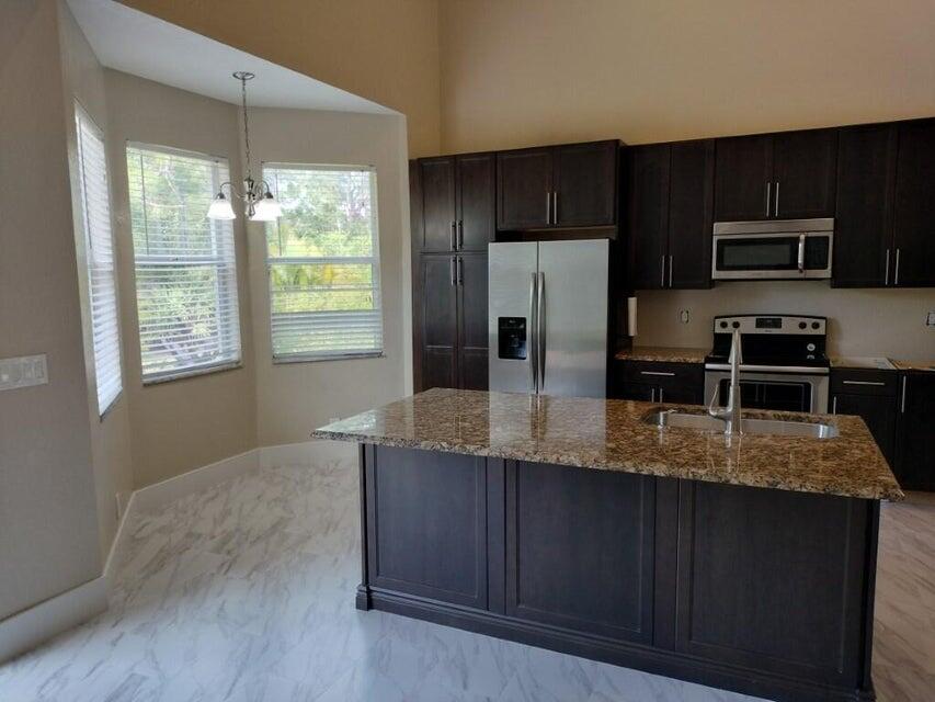 5671 Sunberry Circle Fort Pierce, FL 34951 - Photo 5 of 48 4