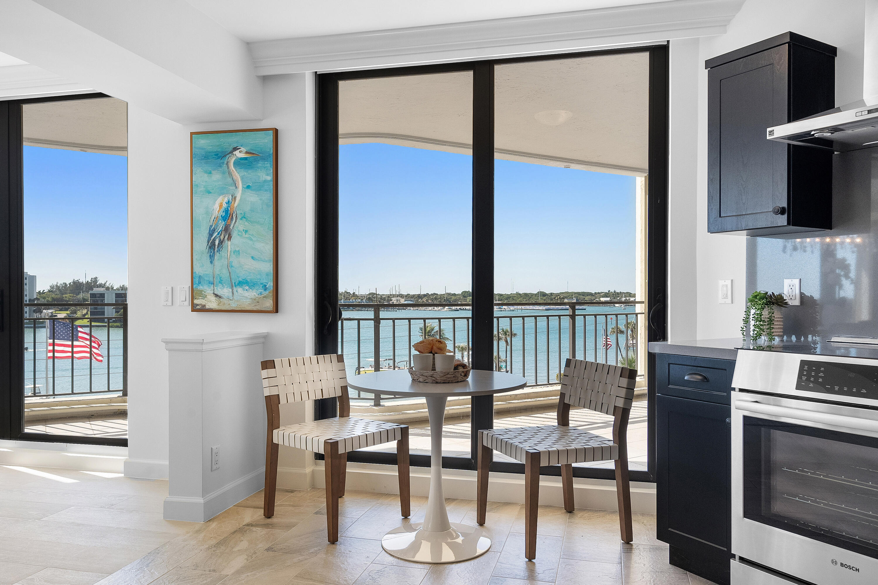 19850 South Beach Road, Unit 5C Jupiter, FL 33469 - Photo 13 of 38 Eat in area with views