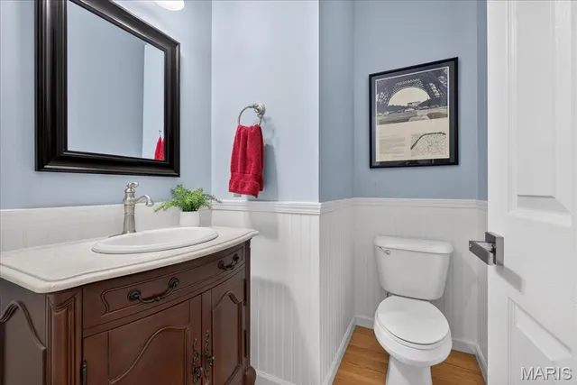 $775,000 | 1304 Kiefer Bluffs Drive, Ballwin, MO 63021