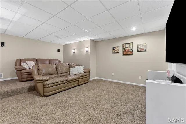 $775,000 | 1304 Kiefer Bluffs Drive, Ballwin, MO 63021