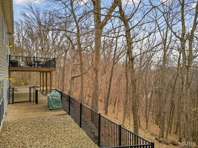 $775,000 | 1304 Kiefer Bluffs Drive, Ballwin, MO 63021