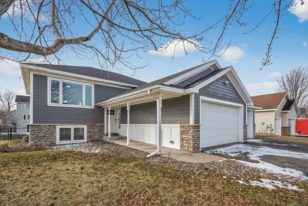 $459,900 | 9085 Prairie Street, Elko New Market, MN 55020