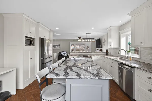 $459,900 | 9085 Prairie Street, Elko New Market, MN 55020