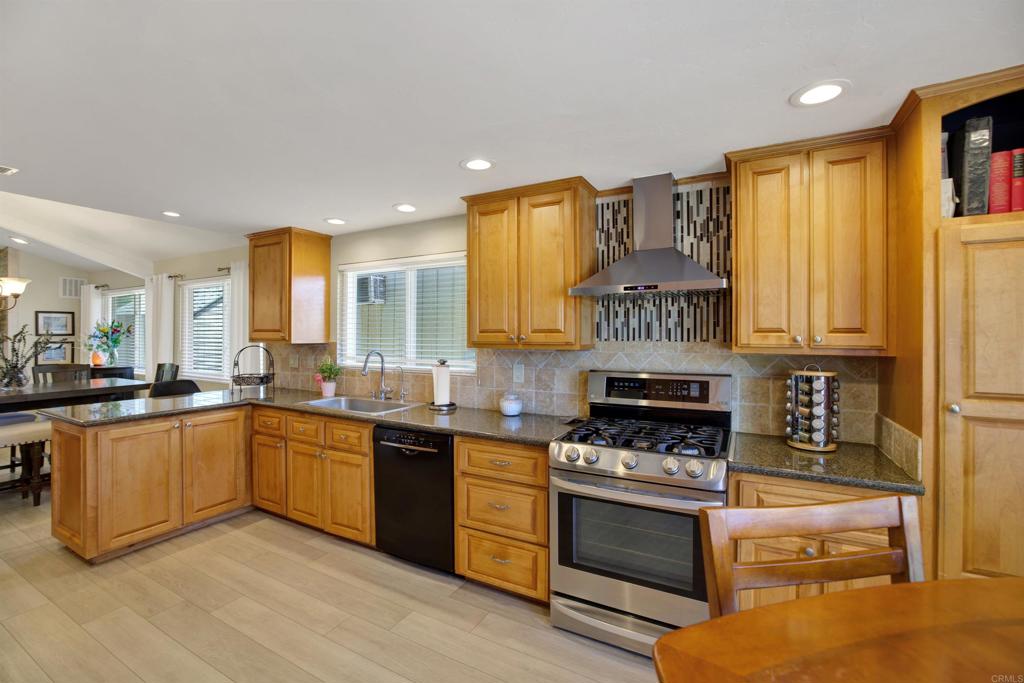 1649 Boulder Creek Road Oceanside, CA 92056 - Photo 16 of 50