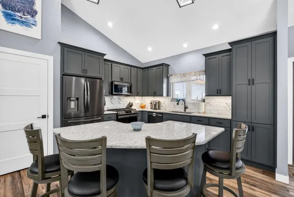 $619,000 | 225 Stone Hill Court, Ripon, WI 54971