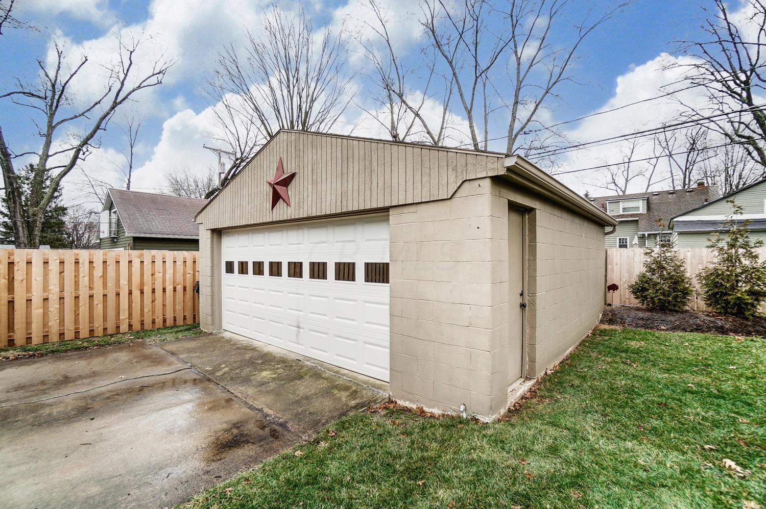 56 Acton Road Columbus, OH 43214 - Photo 2 of 54 Gallery Image 2