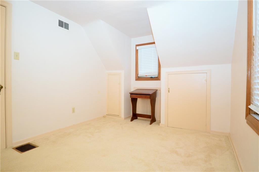 532 Highview Road Pittsburgh, PA 15234 - Photo 18 of 25
