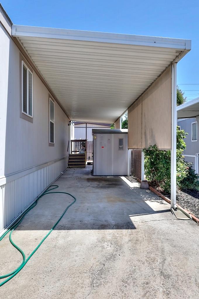 3506 Homestead Way Ceres, CA 95307 - Photo 27 of 39 a backyard of a house