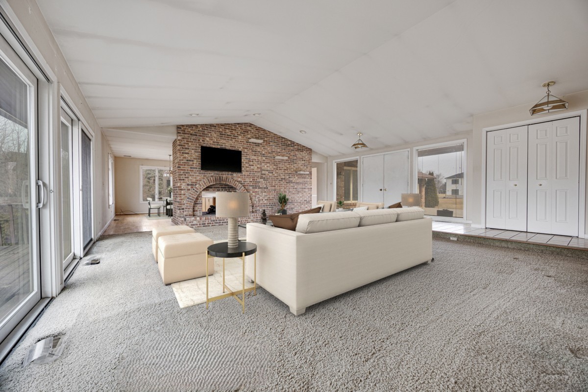 13 Lexington Road South Barrington, IL 60010 - Photo 3 of 32 Gallery Image 3