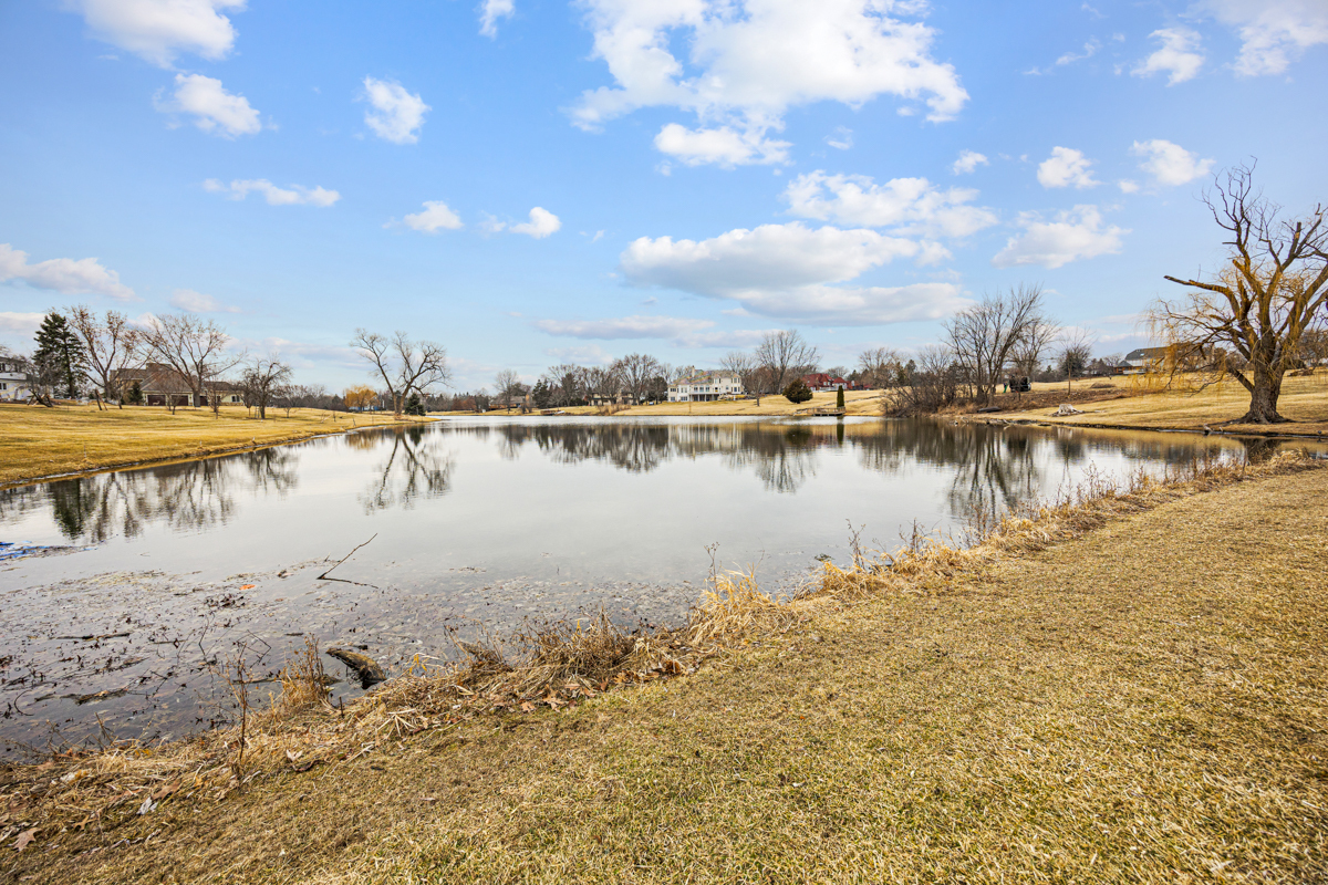 13 Lexington Road South Barrington, IL 60010 - Photo 31 of 32 Gallery Image 31