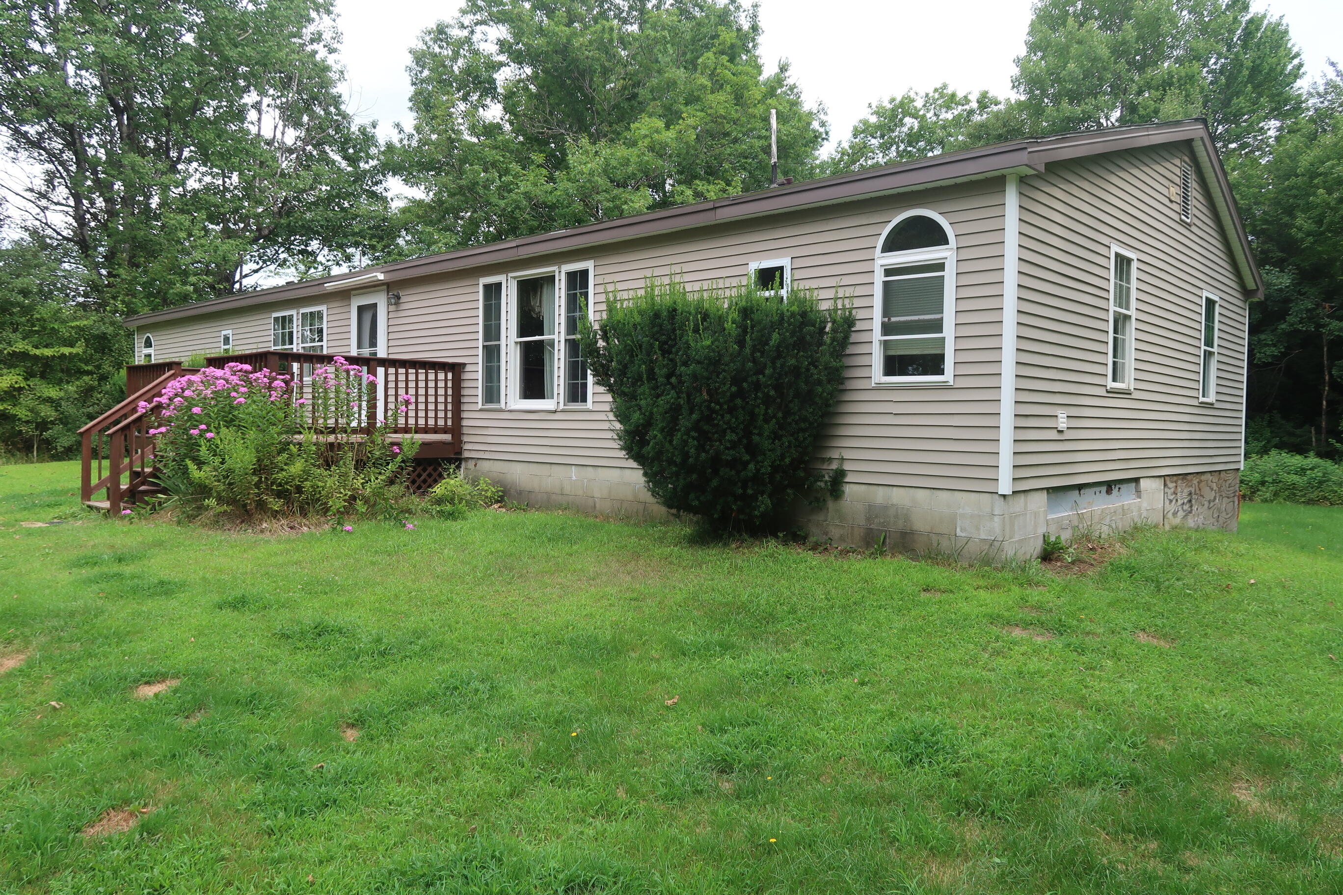 224 Choate Road Windsor, ME 04363 - Photo 3 of 24 IMG_1134