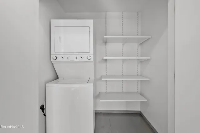 $925,000 | 160 Water Street, Unit 201, Williamstown, MA 01267