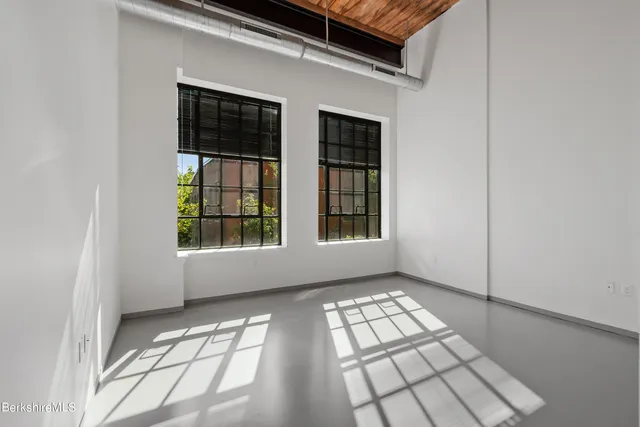 $925,000 | 160 Water Street, Unit 201, Williamstown, MA 01267