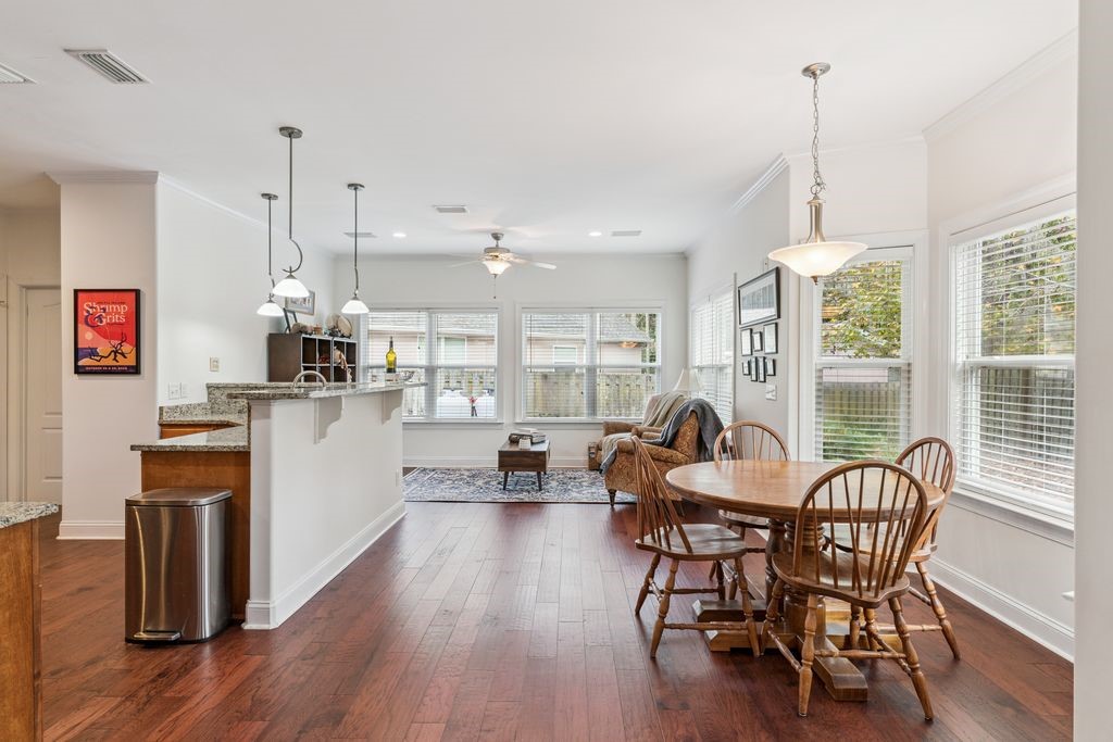 125 Simonton Way St. Simons Island, GA 31522 - Photo 10 of 35