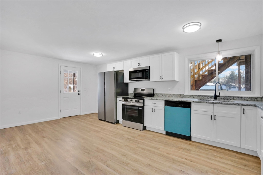 21 Feeding Hills Road Southwick, MA 01077 - Photo 11 of 37 Gallery Image 11