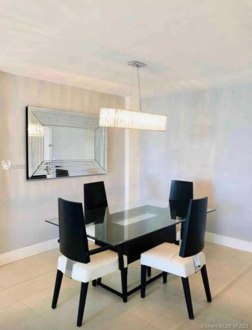 1500 Bay Road, Unit 722S Miami Beach, FL 33139 - Photo 4 of 13
