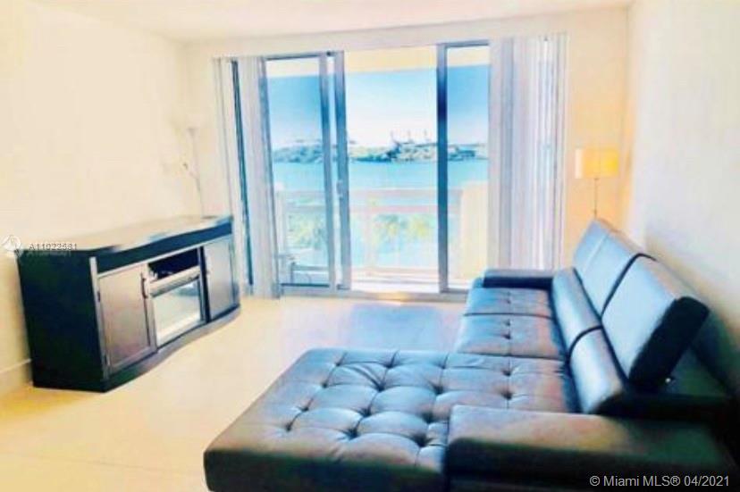 1500 Bay Road, Unit 722S Miami Beach, FL 33139 - Photo 7 of 13