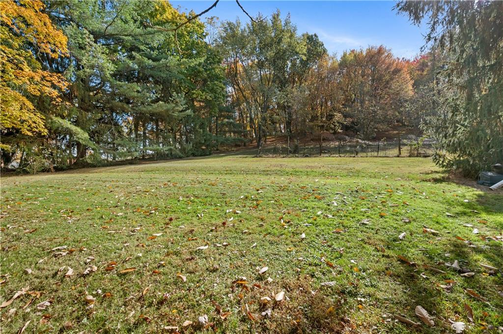 2918 Clearview Road Allison Park, PA 15101 - Photo 32 of 35 Gallery Image 32