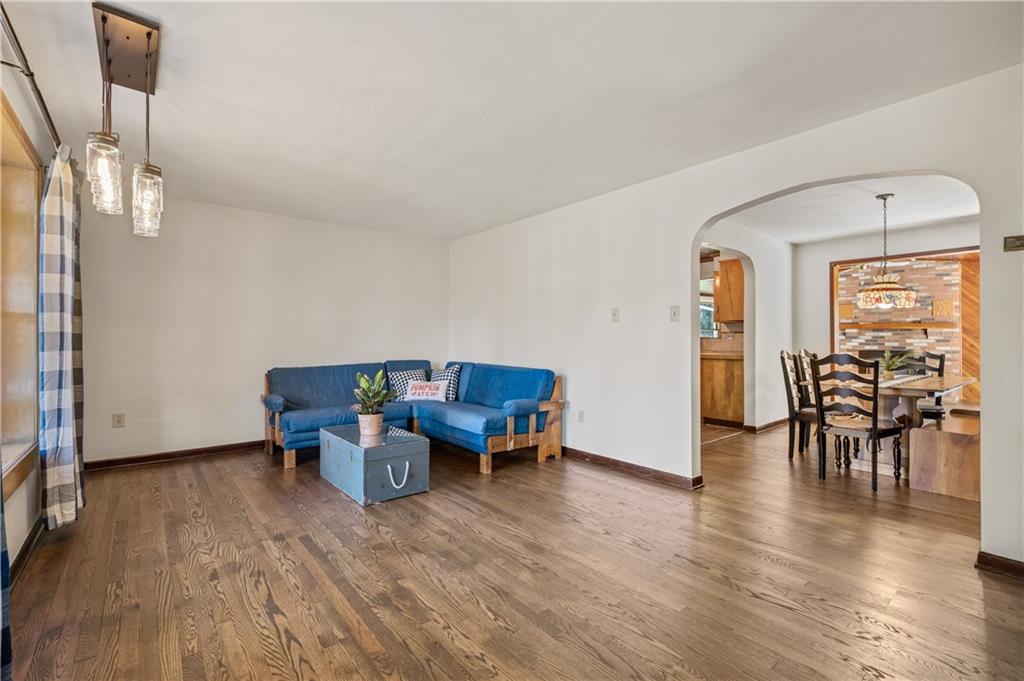2918 Clearview Road Allison Park, PA 15101 - Photo 7 of 35 Gallery Image 7