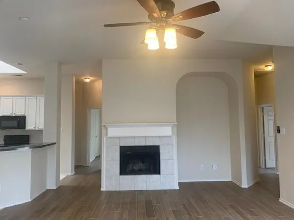 $2,300 | 716 Mistymoor Lane, Fort Worth, TX 76052