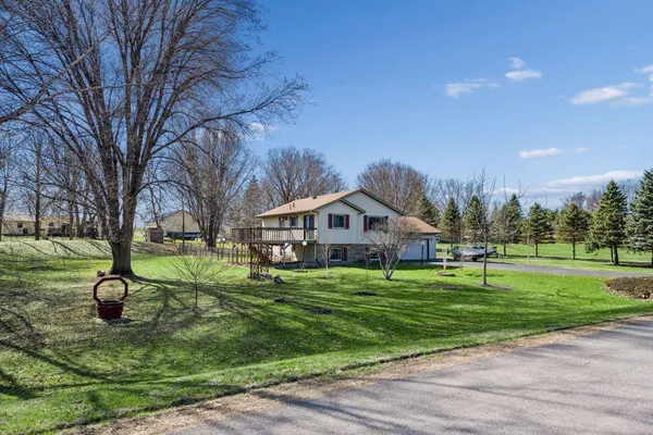 $349,900 | 32185 Terry Road, Avon, MN 56310