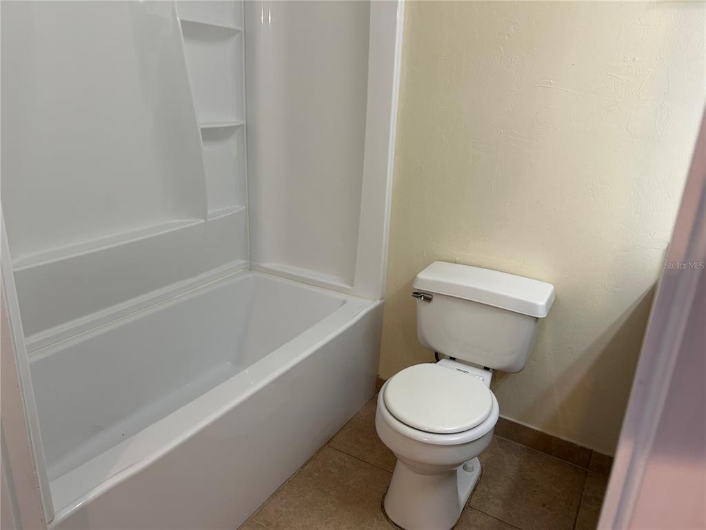 3800 Southwest 20th Avenue, Unit 501 Gainesville, FL 32607 - Photo 20 of 27