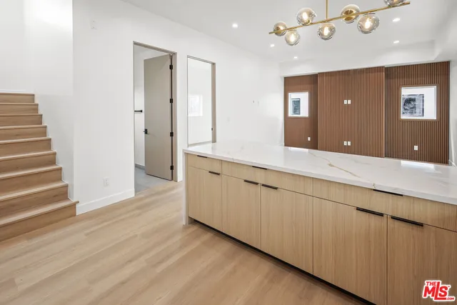 $4,858 | 11012 Hortense Street, Unit B, North Hollywood, CA 91602