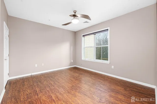 $495,000 | 414 Sloan Court, Matawan, NJ 07747