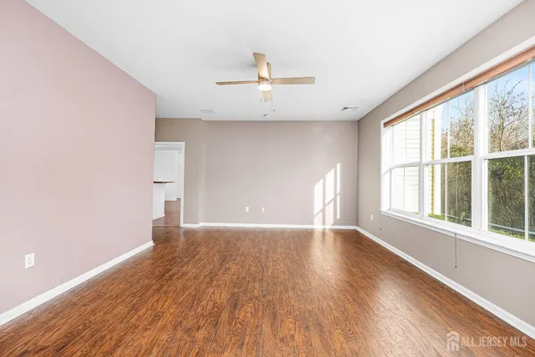 $490,000 | 414 Sloan Court, Matawan, NJ 07747