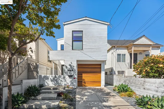 $1,035,000 | 986 43rd Street, Oakland, CA 94608