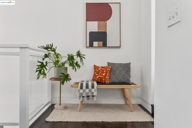 $1,035,000 | 986 43rd Street, Oakland, CA 94608