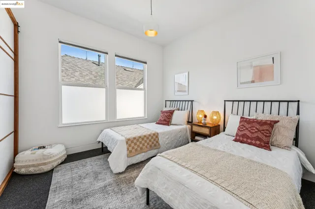 $1,035,000 | 986 43rd Street, Oakland, CA 94608