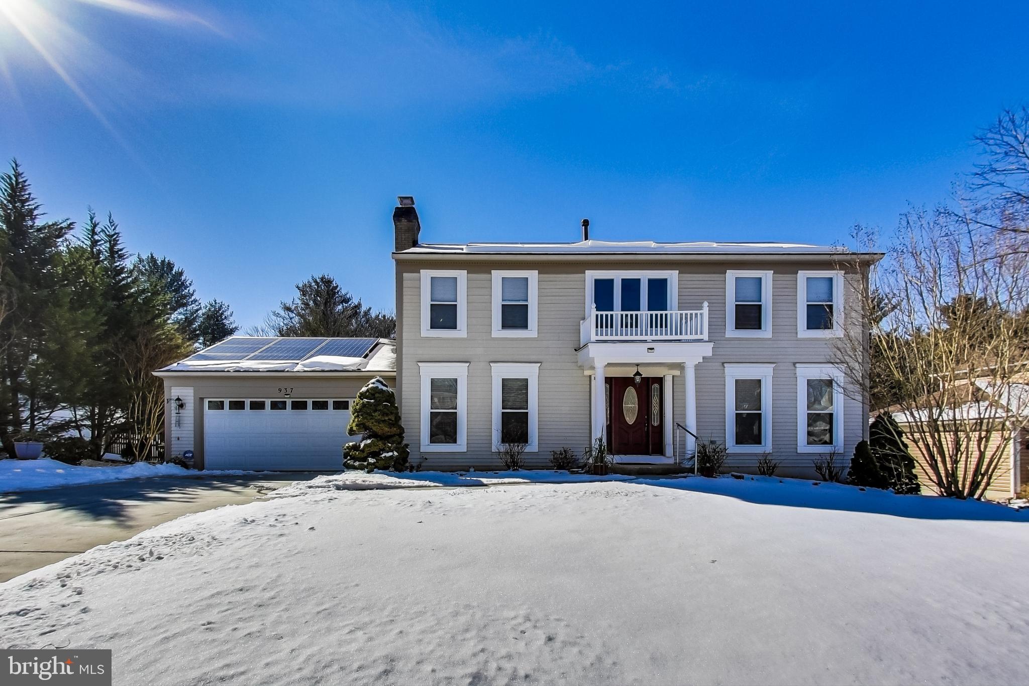 937 Pointer Ridge Drive Gaithersburg, MD 20878 - Photo 2 of 42