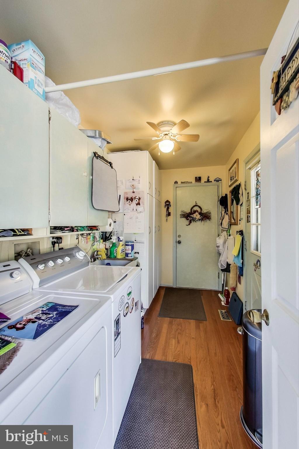 937 Pointer Ridge Drive Gaithersburg, MD 20878 - Photo 20 of 42