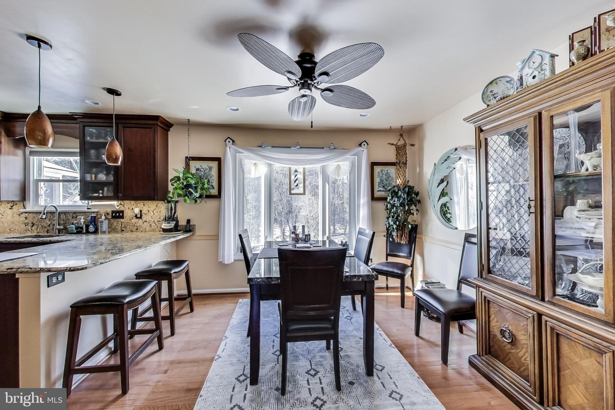937 Pointer Ridge Drive Gaithersburg, MD 20878 - Photo 9 of 42